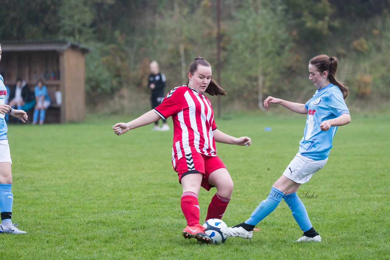 Bild 144 - wBJ TuS Tensfeld - SV Fortuna St. Juergen